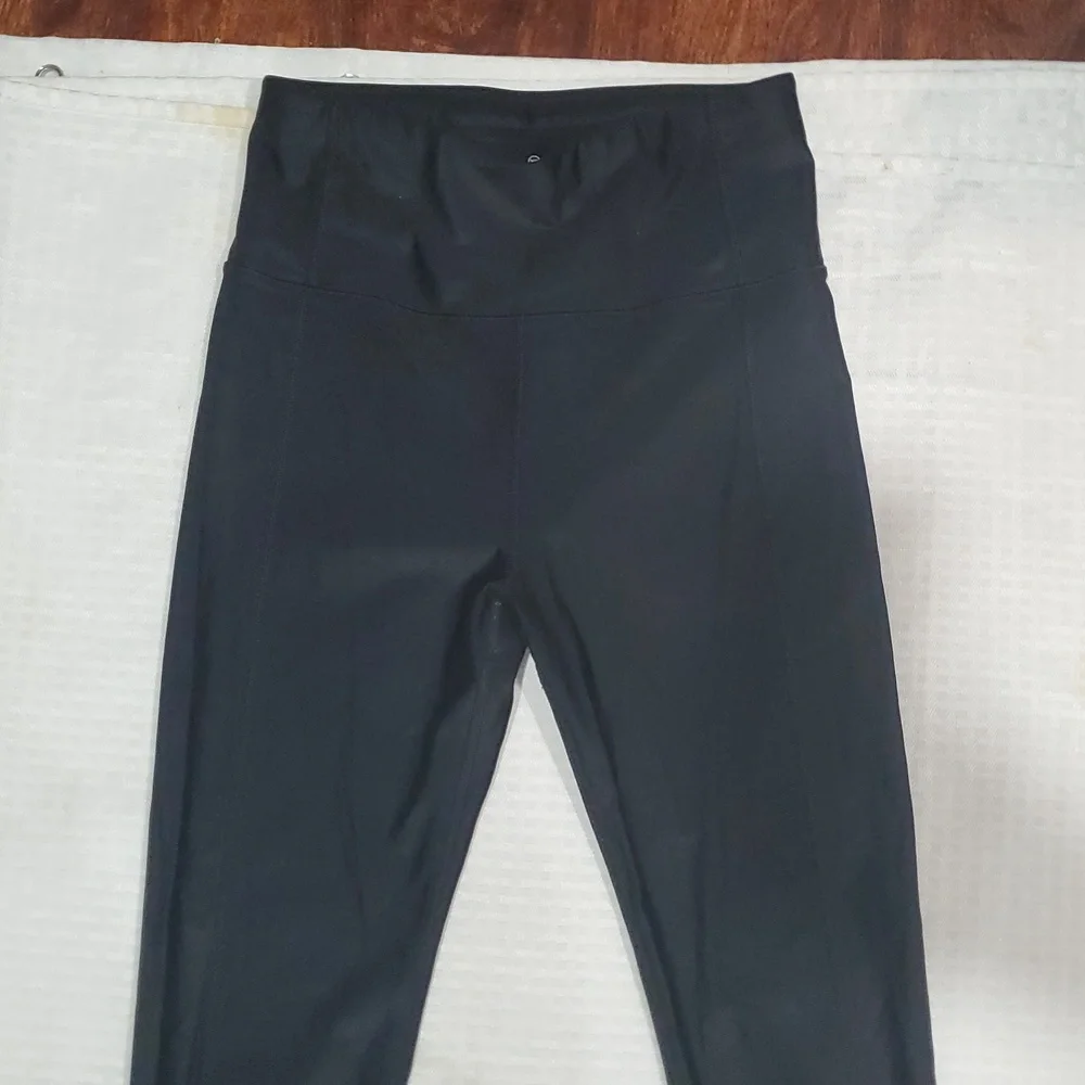 Sweaty Betty black leggings size xs - Picture 3 of 13